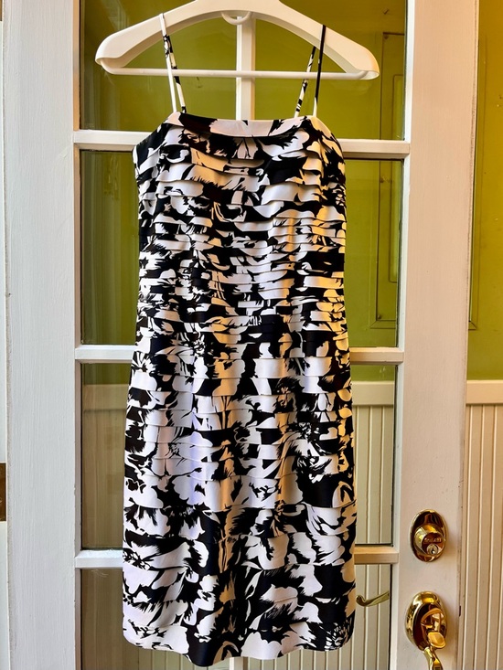 White House Black Market Dresses & Skirts - White House Black Market Stripey Sexy Floral-Print Spaghetti Strap Mini Dress